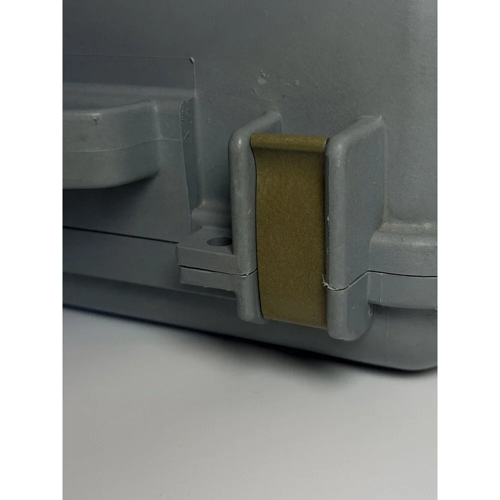 VTG Pelican 1500 Hard Shell Medium Protective Storage Case Gray No Foam 18x14x7